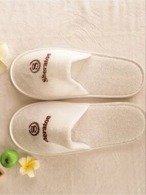 Sheraton Hotel Slippers •